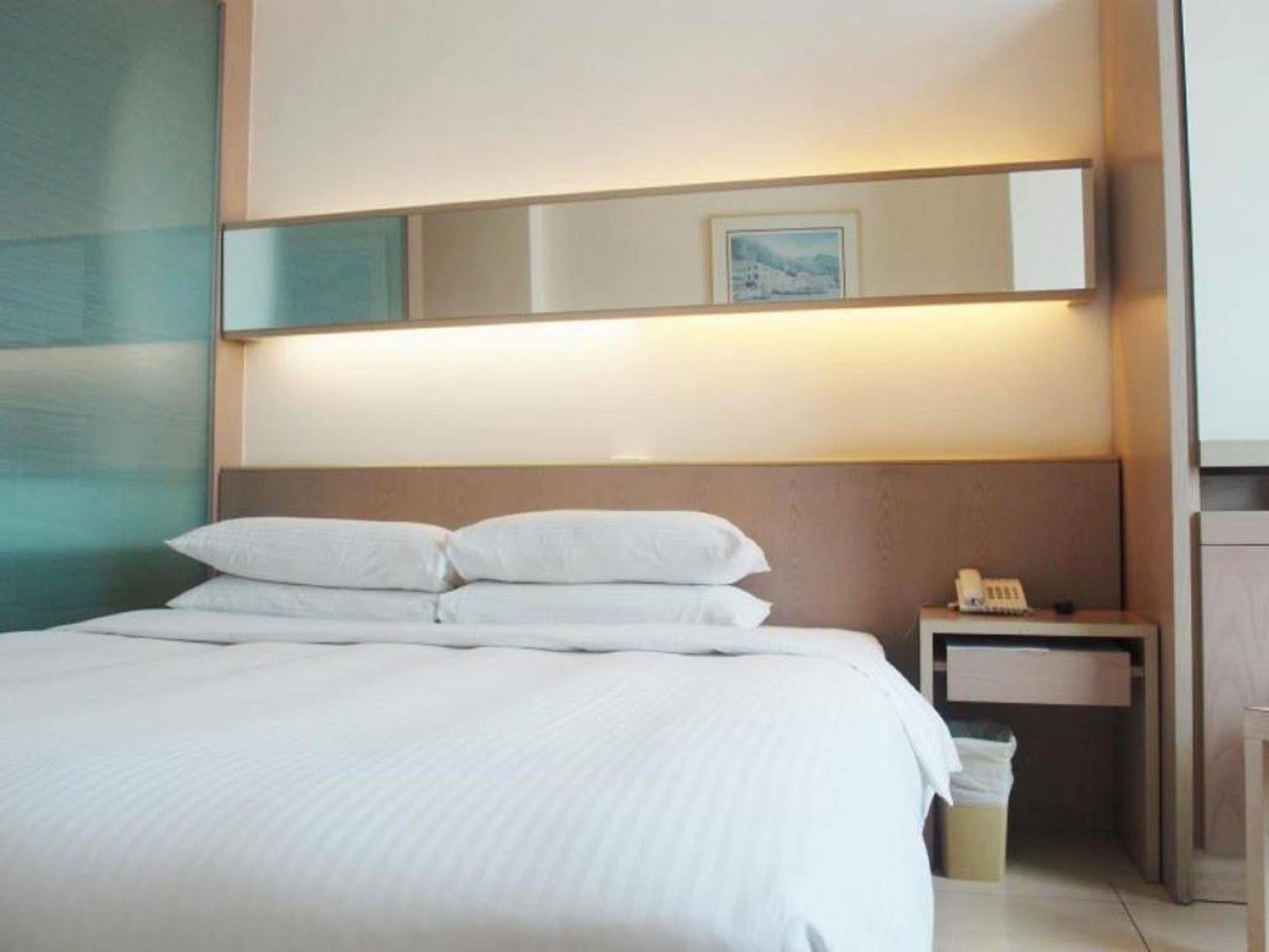 Rambler Garden Hotel Hong Kong Ngoại thất bức ảnh